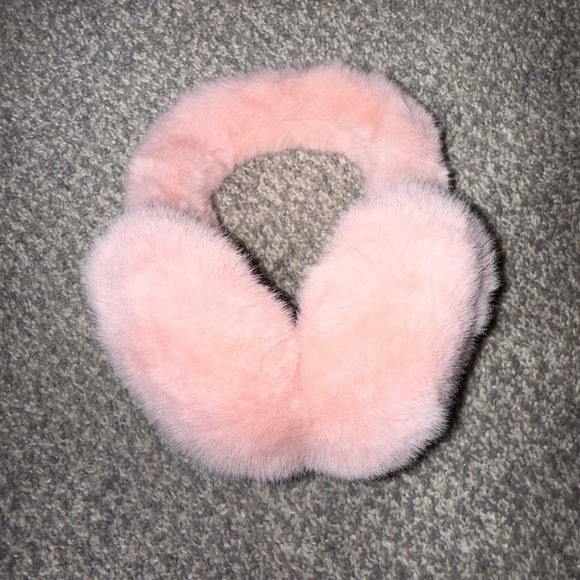 Juicy Couture Pink Faux Fur Earmuffs - Picture 7 of 8